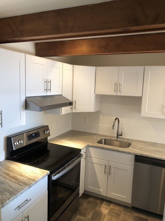 65 Front Street, Unit C Marblehead, MA 01945 - Photo 6 of 15