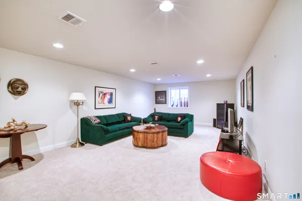 $619,900 | 12 Briar Ridge Drive, Unit 12, Bethel, CT 06801