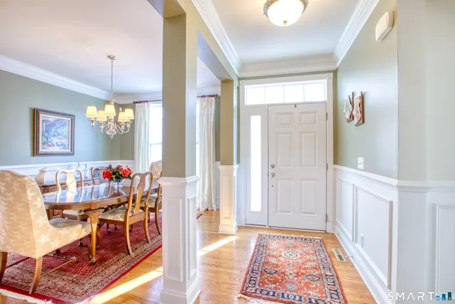 a very nice looking room with many windows