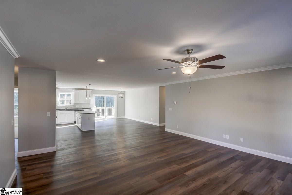206 Zoar Heights Road Greer, SC 29651 - Photo 5 of 32 Gallery Image 5