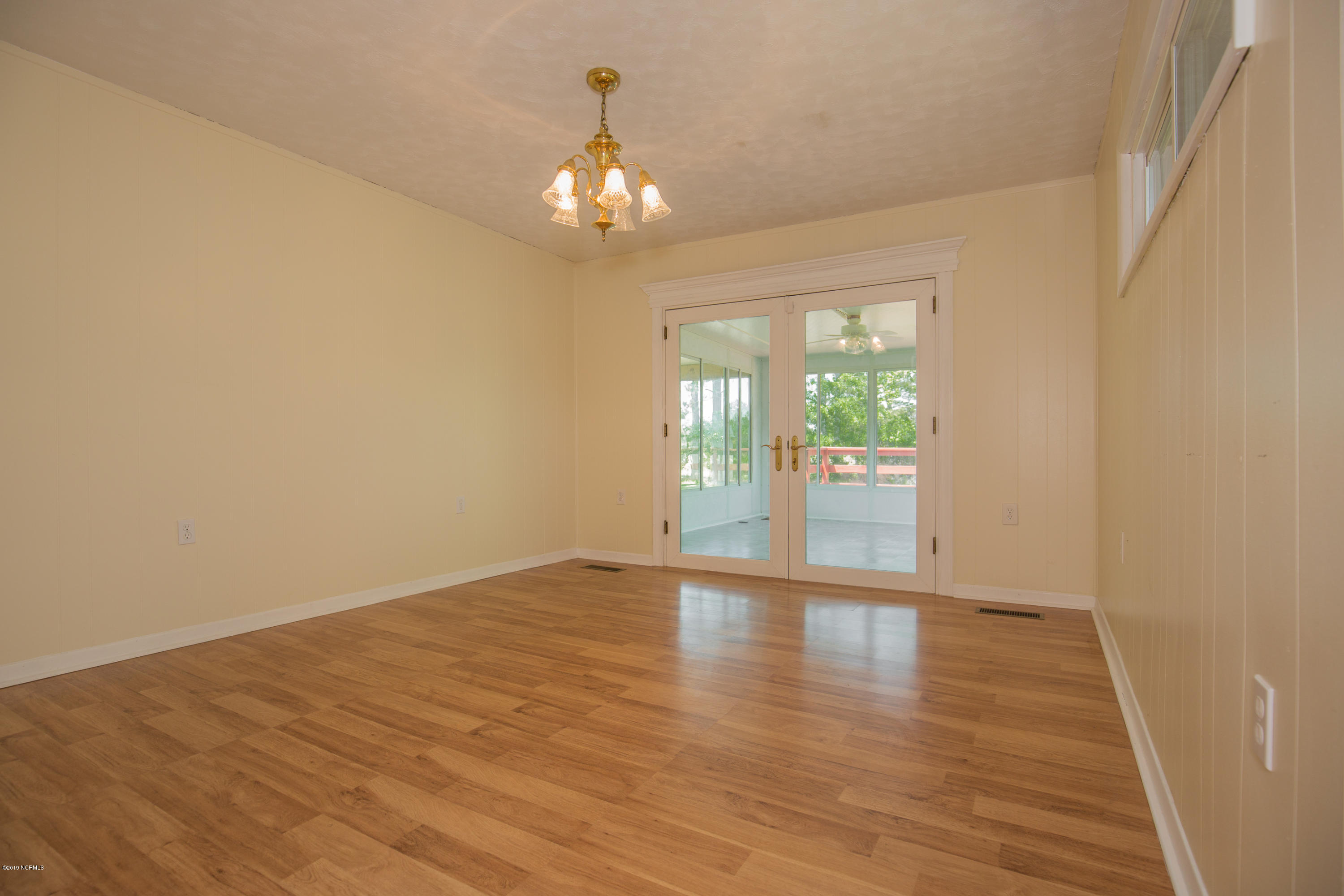 203 Sheffield Road Jacksonville, NC 28546 - Photo 8 of 39 untitled-9734