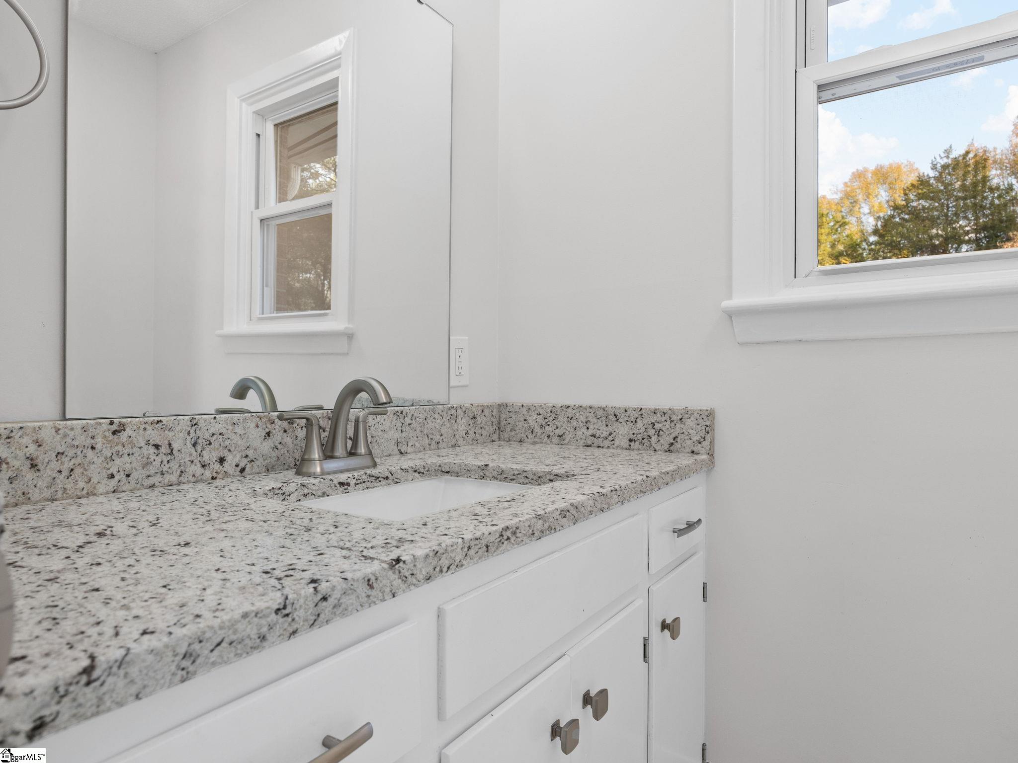 339 Spring Forest Drive Simpsonville, SC 29681 - Photo 25 of 50 Gallery Image 25