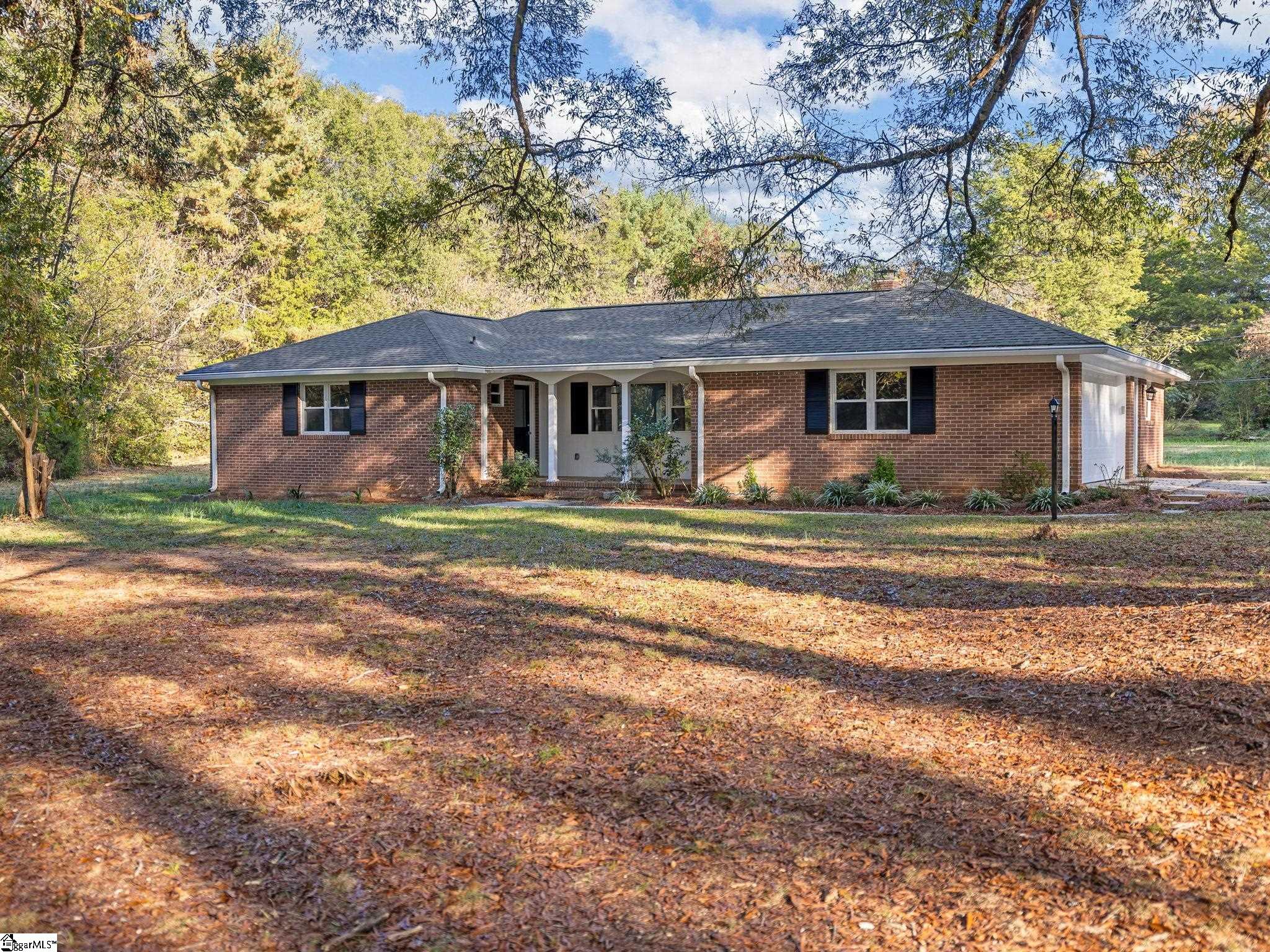 339 Spring Forest Drive Simpsonville, SC 29681 - Photo 4 of 50 Gallery Image 4