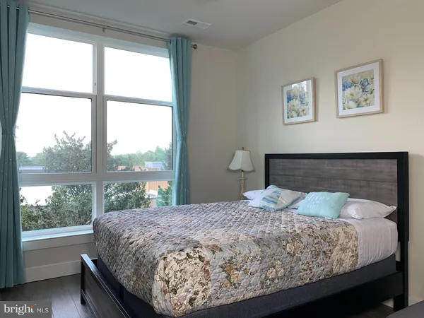 $3,850 | 1761 Old Meadow Road, Unit 313, McLean, VA 22102