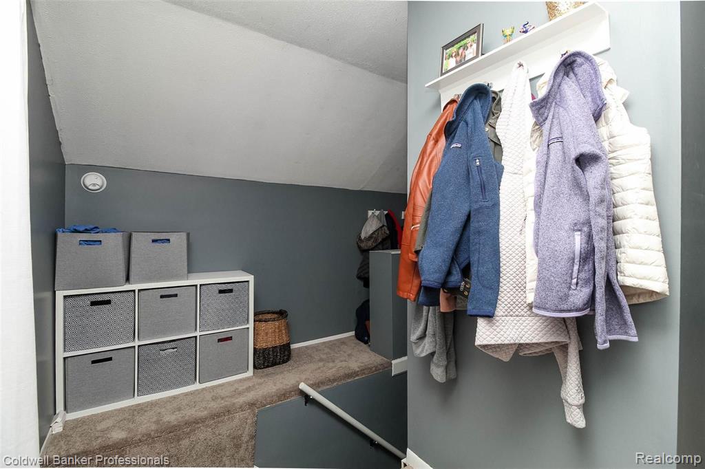 609 Lockwood Road Royal Oak, MI 48067 - Photo 27 of 49 Gallery Image 27
