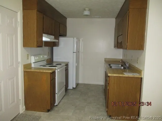 $900 | 1954 Glenwick Drive, Fayetteville, NC 28304