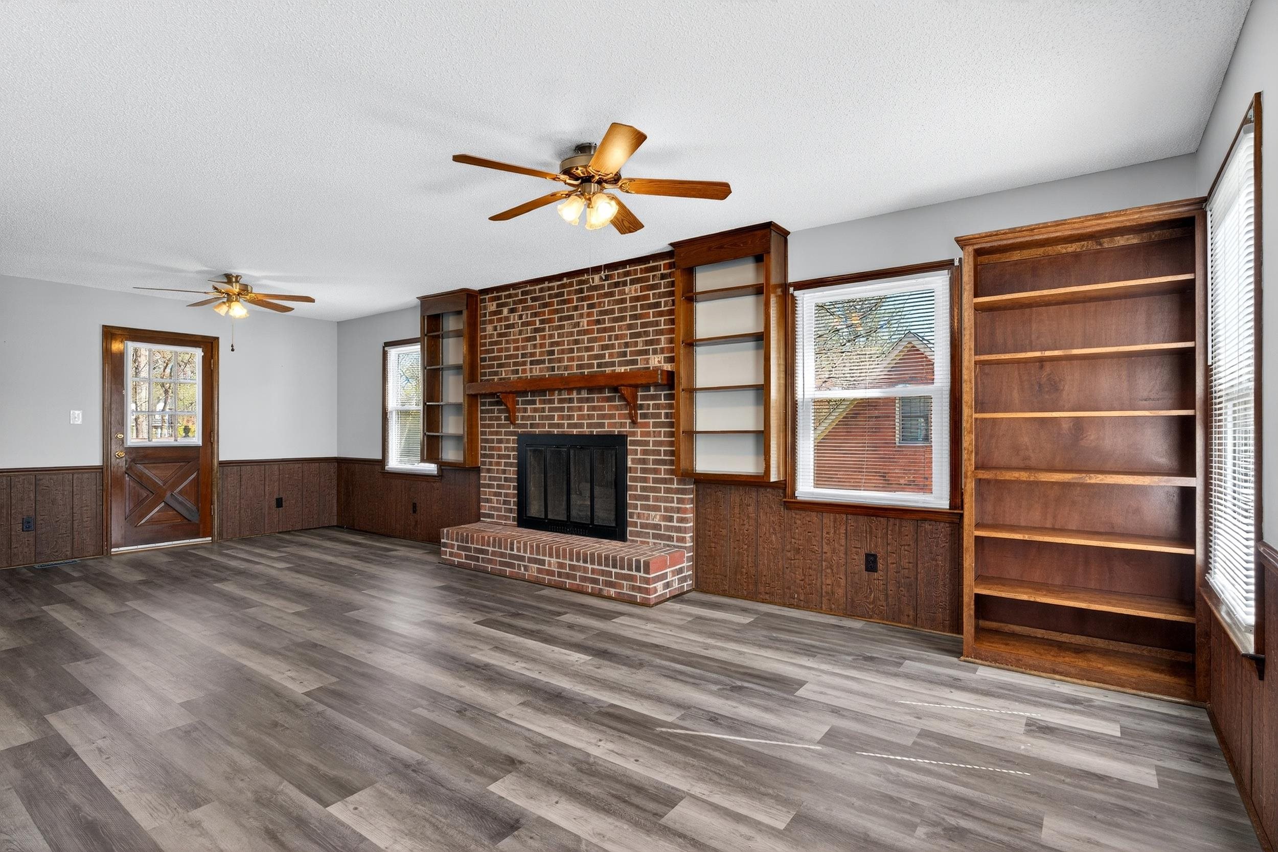 154 Saxon Drive Gaffney, SC 29341 - Photo 2 of 39