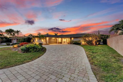 $1,649,950 | 2821 Northeast 59th Street, Fort Lauderdale, FL 33308