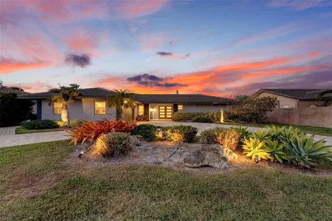 $1,649,950 | 2821 Northeast 59th Street, Fort Lauderdale, FL 33308