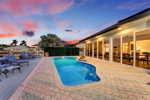 $1,649,950 | 2821 Northeast 59th Street, Fort Lauderdale, FL 33308