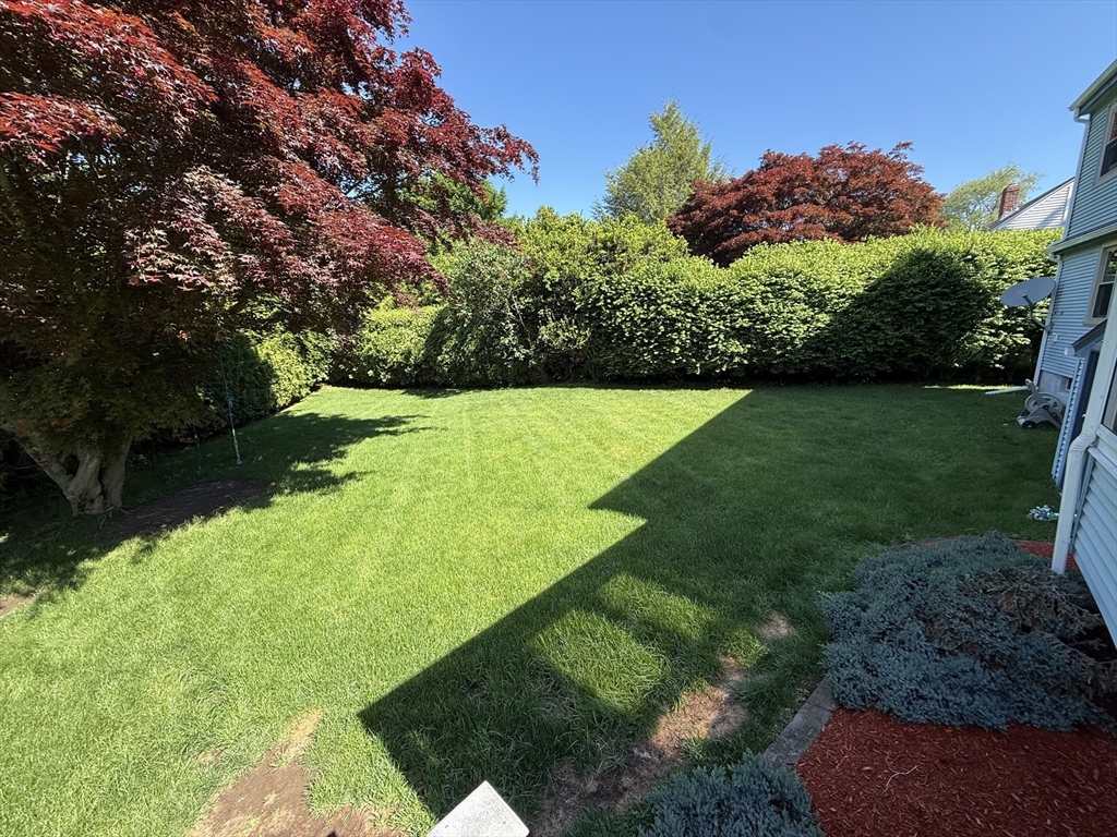 4 Mayfield Road Auburn, MA 01501 - Photo 4 of 34 Gallery Image 4