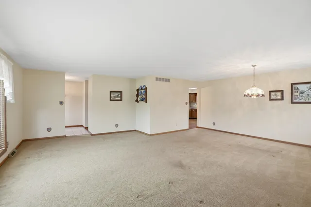 $382,900 | 1917 Kennedy Avenue, Schererville, IN 46375