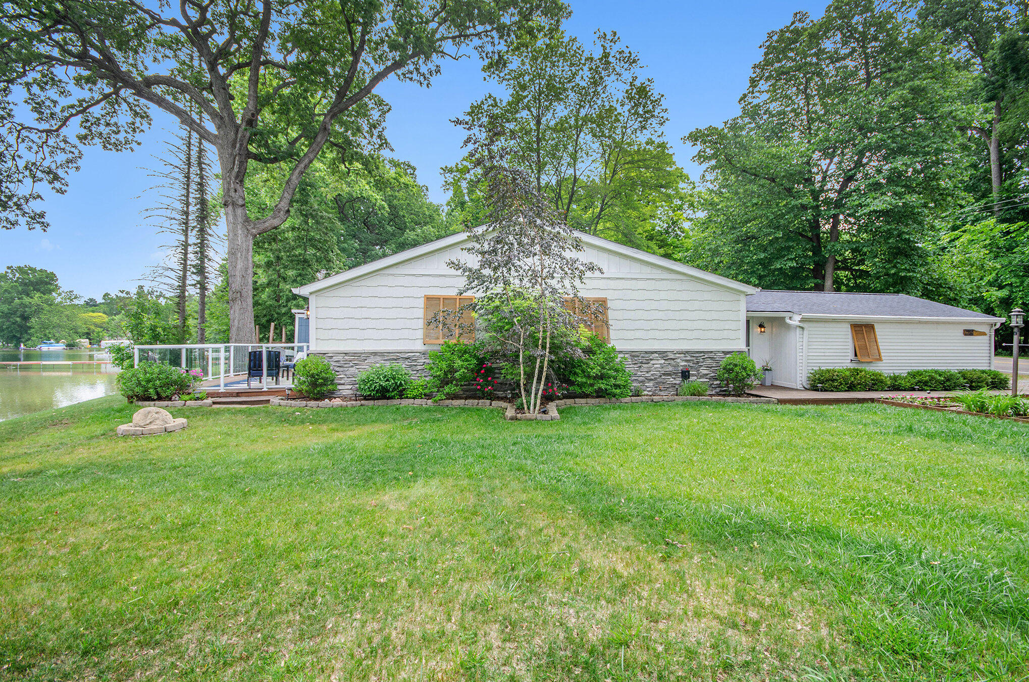 4449 Cordley Lake Road Pinckney, MI 48169 - Photo 3 of 54 003_dsc_6798_123