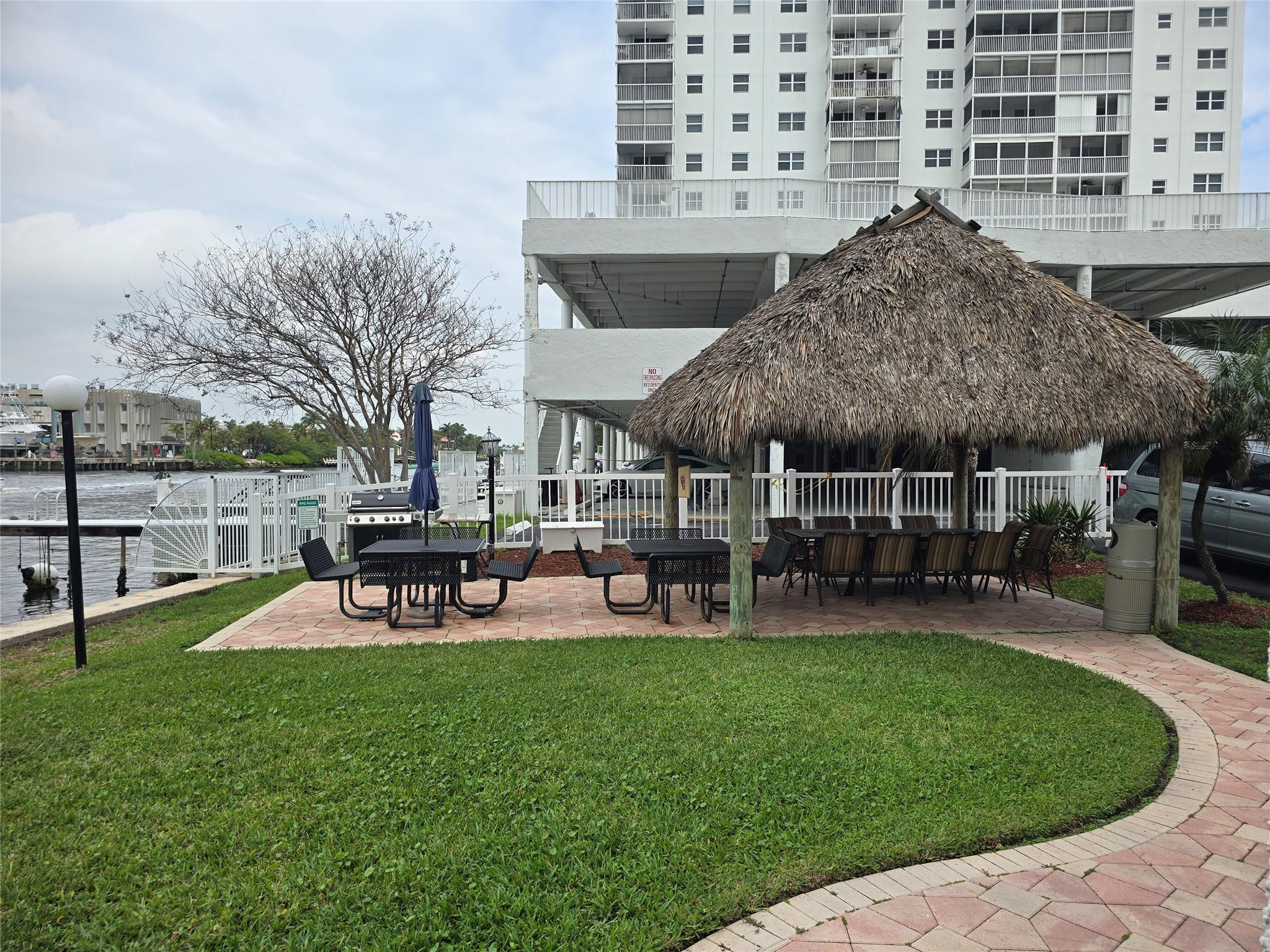 1401 North Riverside Drive, Unit 707 Pompano Beach, FL 33062 - Photo 27 of 32 Photo 27