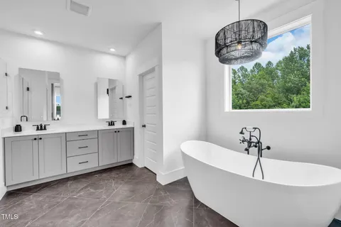 $1,200,000 | 325 Liberty Star Road, Wendell, NC 27591