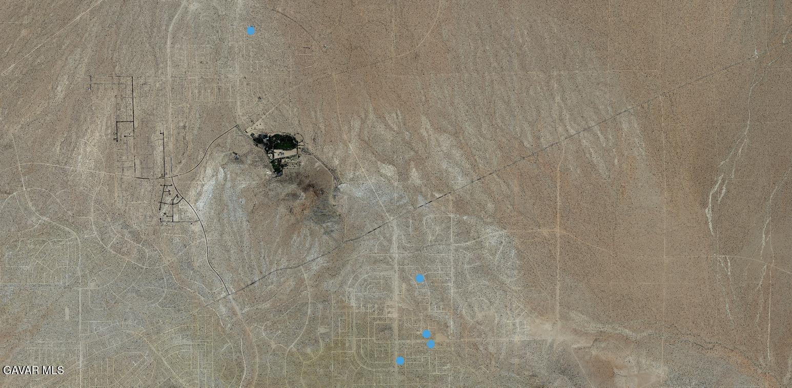 Bucknell Road California City, CA 93505 - Photo 11 of 16 a bathroom with a shower