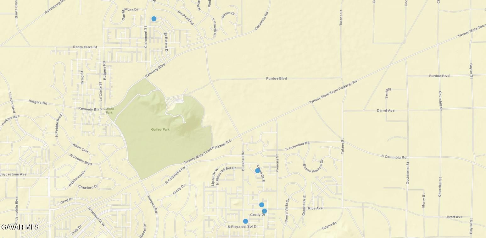 Bucknell Road California City, CA 93505 - Photo 12 of 16 a bathroom with a bathtub