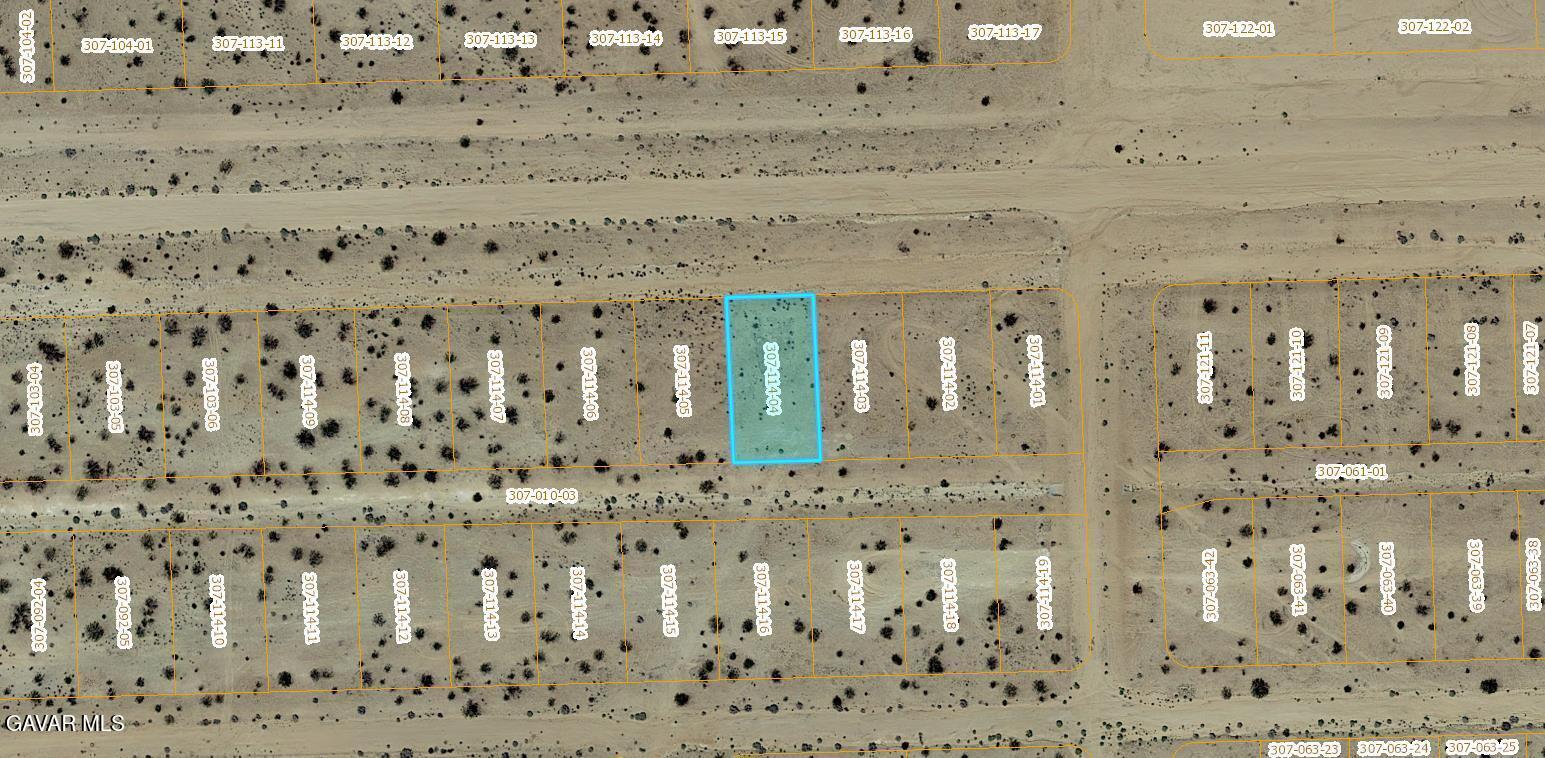 Bucknell Road California City, CA 93505 - Photo 5 of 16 a bathroom with a shower