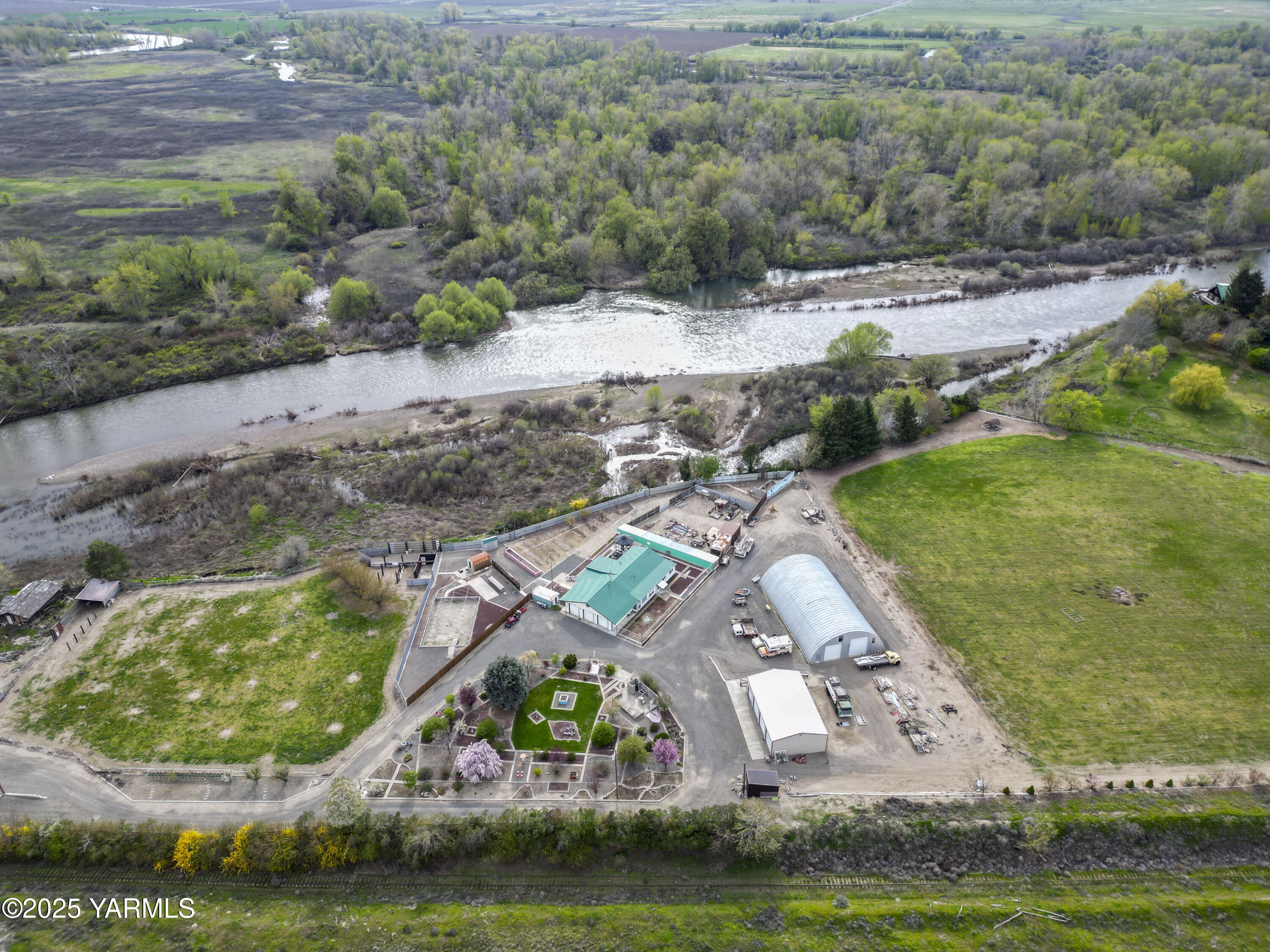 1202 W Hudson Rd 4.10.25 14