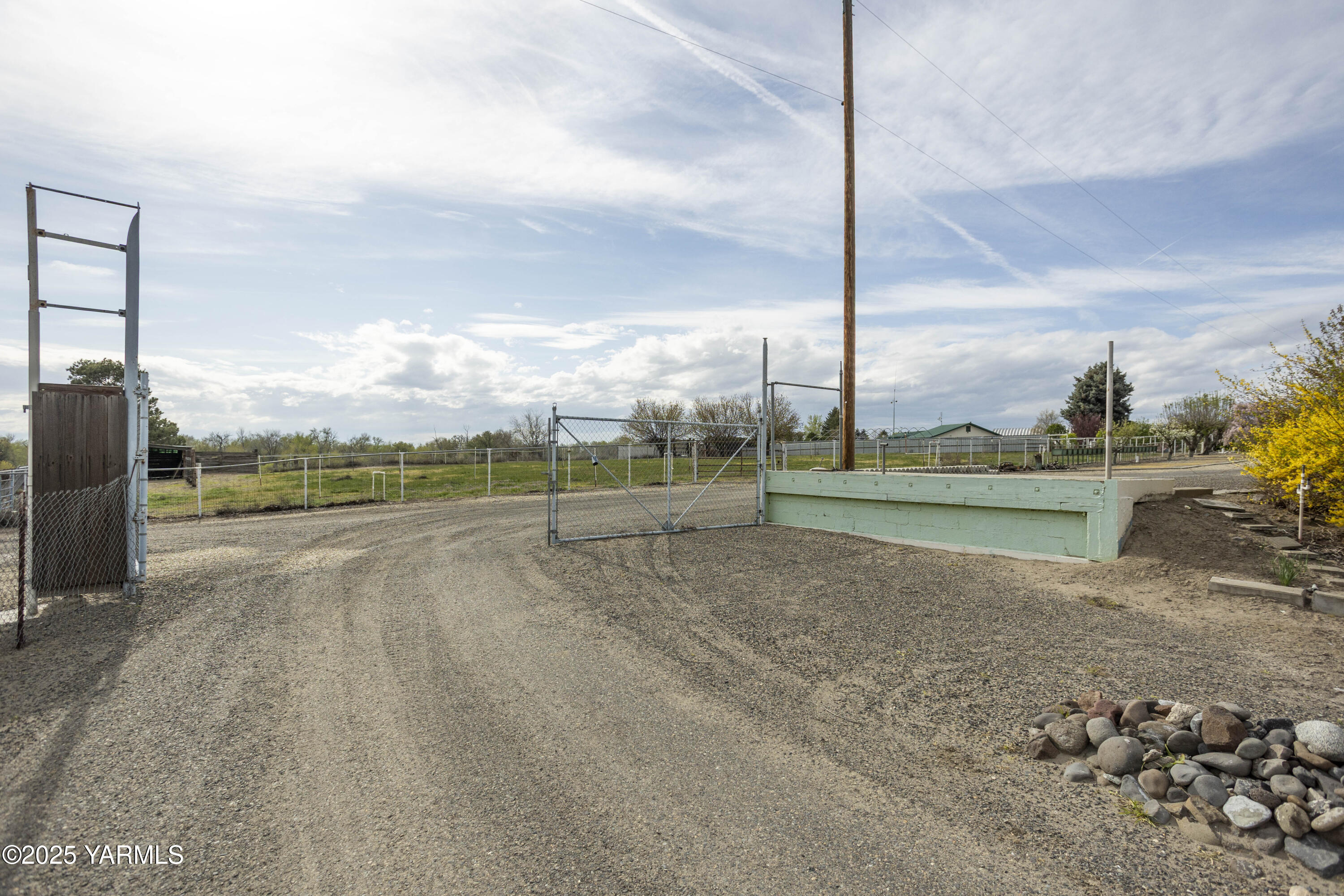 1202 Hudson Road Zillah, WA 98953 - Photo 18 of 58 1202 W Hudson Rd 4.10.25 5