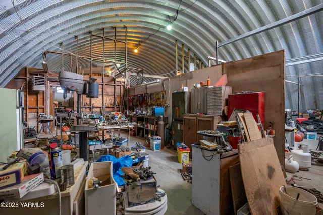 $624,500 | 1202 Hudson Road, Zillah, WA 98953