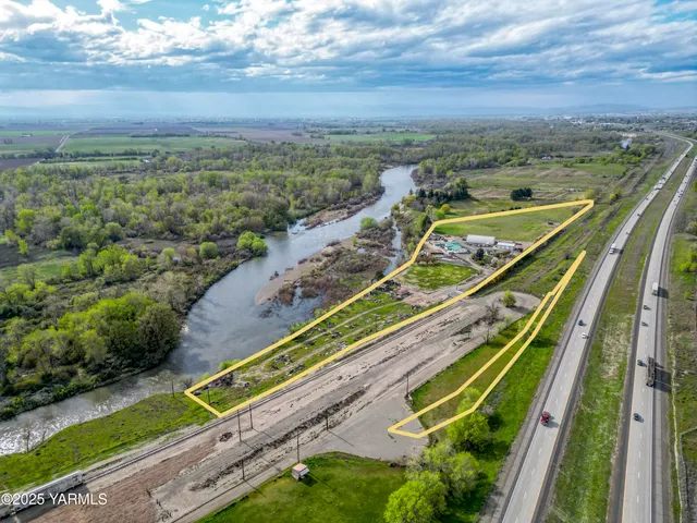 $624,500 | 1202 Hudson Road, Zillah, WA 98953