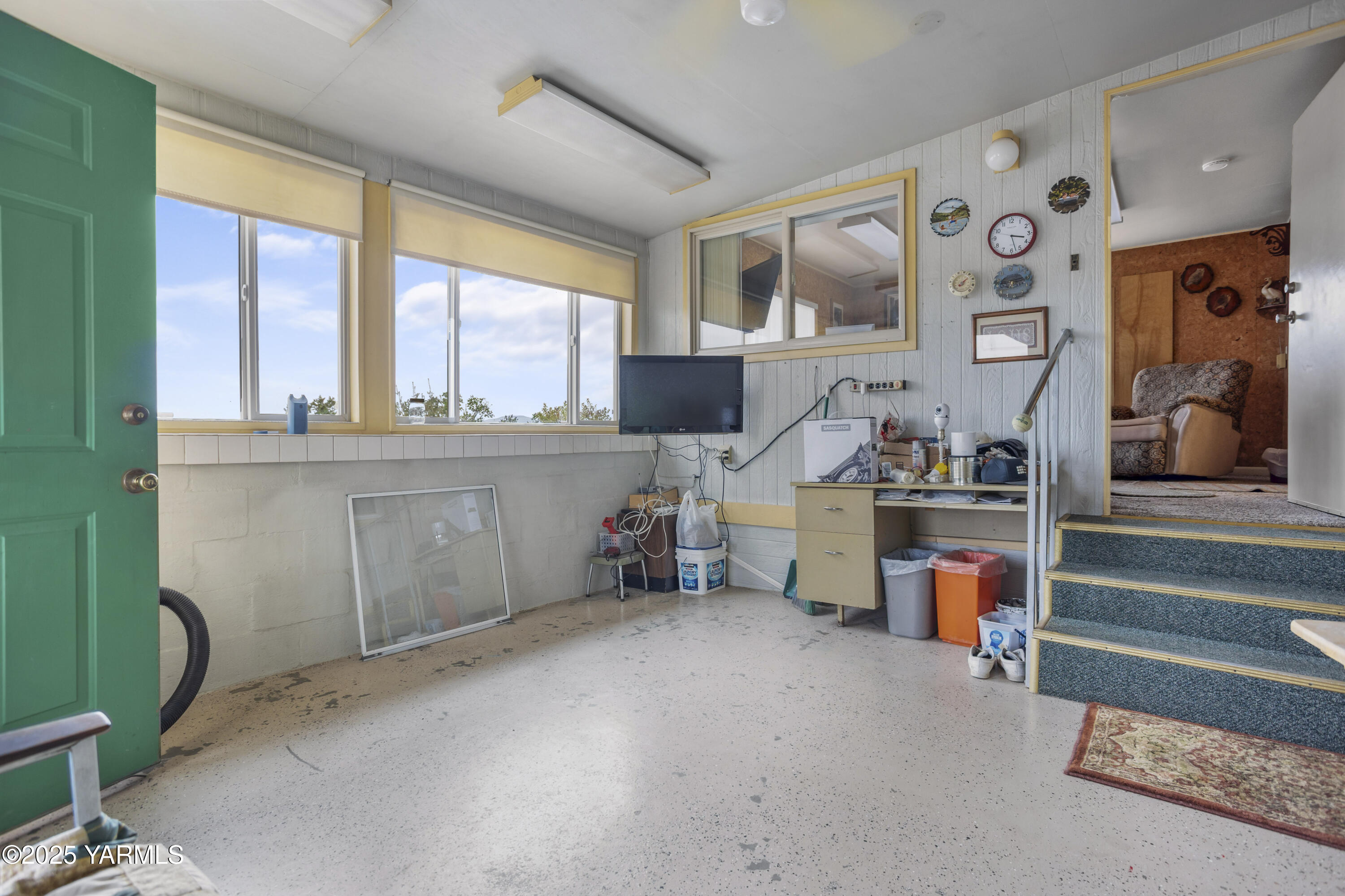 1202 Hudson Road Zillah, WA 98953 - Photo 25 of 58 1202 W Hudson Rd 4.10.25 44