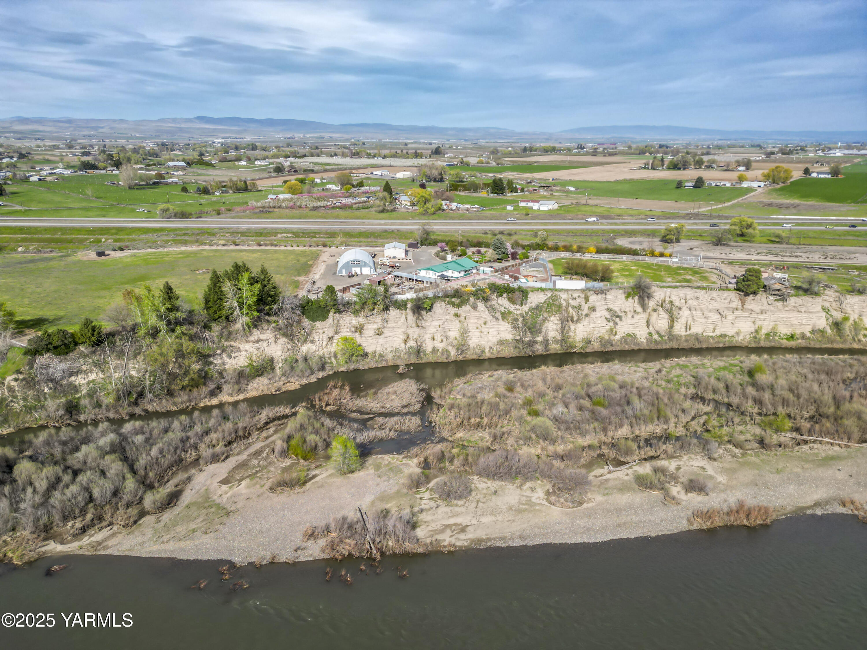 1202 Hudson Road Zillah, WA 98953 - Photo 27 of 58 1202 W Hudson Rd 4.10.25 21
