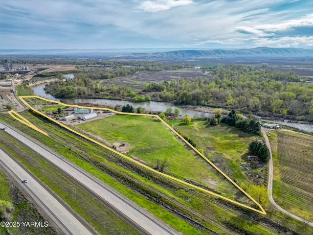 $624,500 | 1202 Hudson Road, Zillah, WA 98953