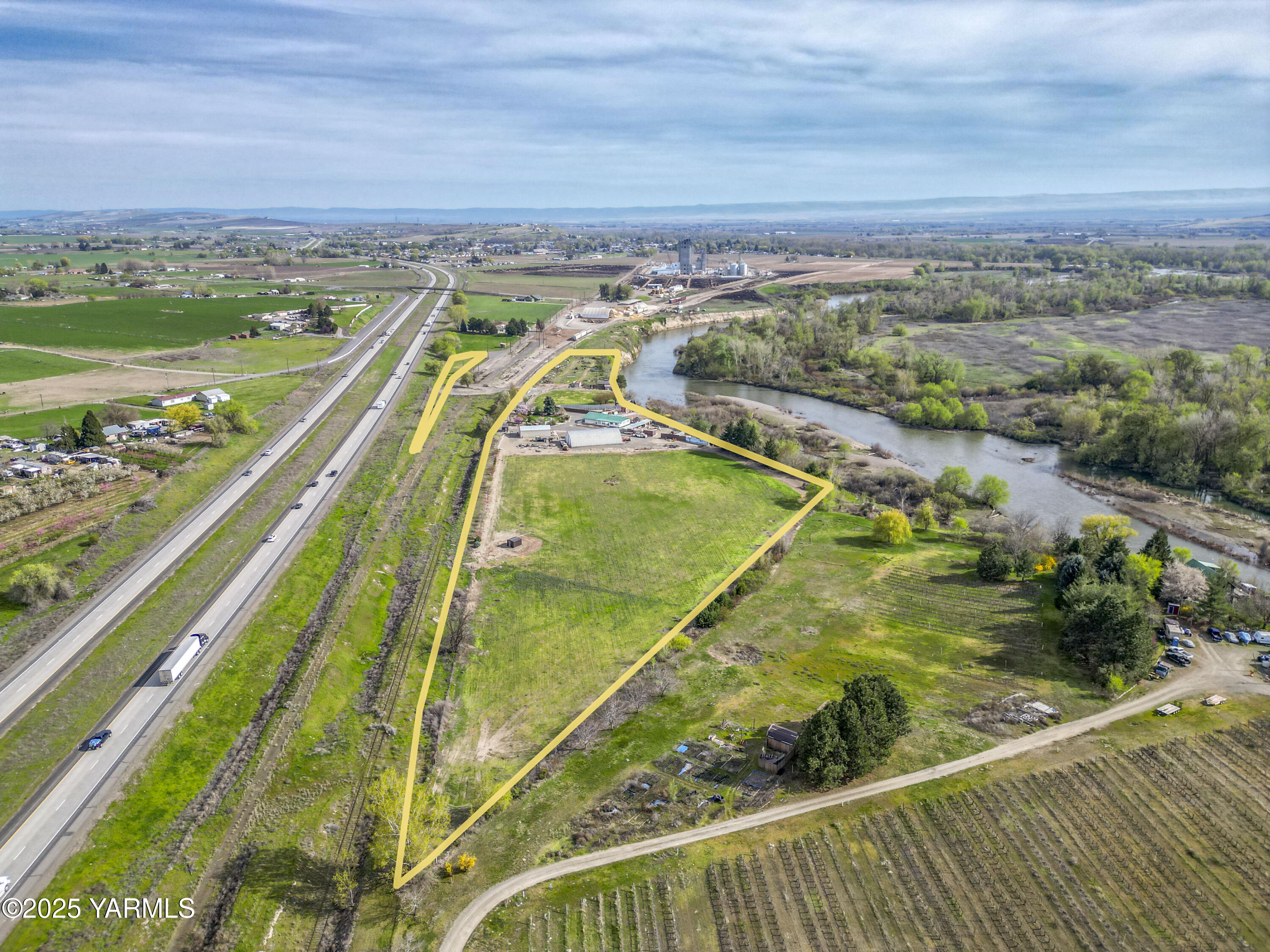 1202 Hudson Road Zillah, WA 98953 - Photo 36 of 58 1202 W Hudson Rd 4.10.25 20