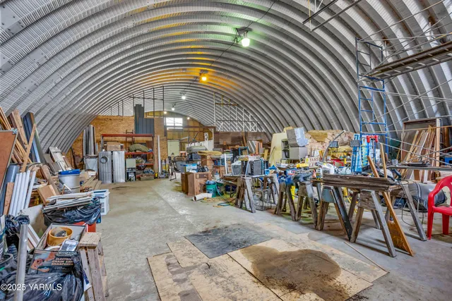 $624,500 | 1202 Hudson Road, Zillah, WA 98953