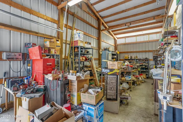 $624,500 | 1202 Hudson Road, Zillah, WA 98953