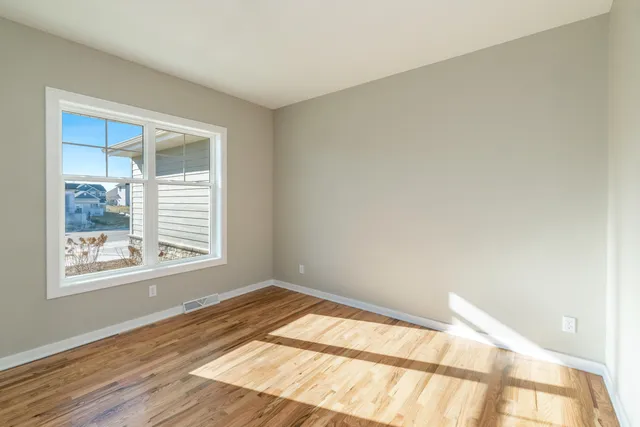 $749,900 | N54-w19340 Kearney Lane, Menomonee Falls, WI 53051