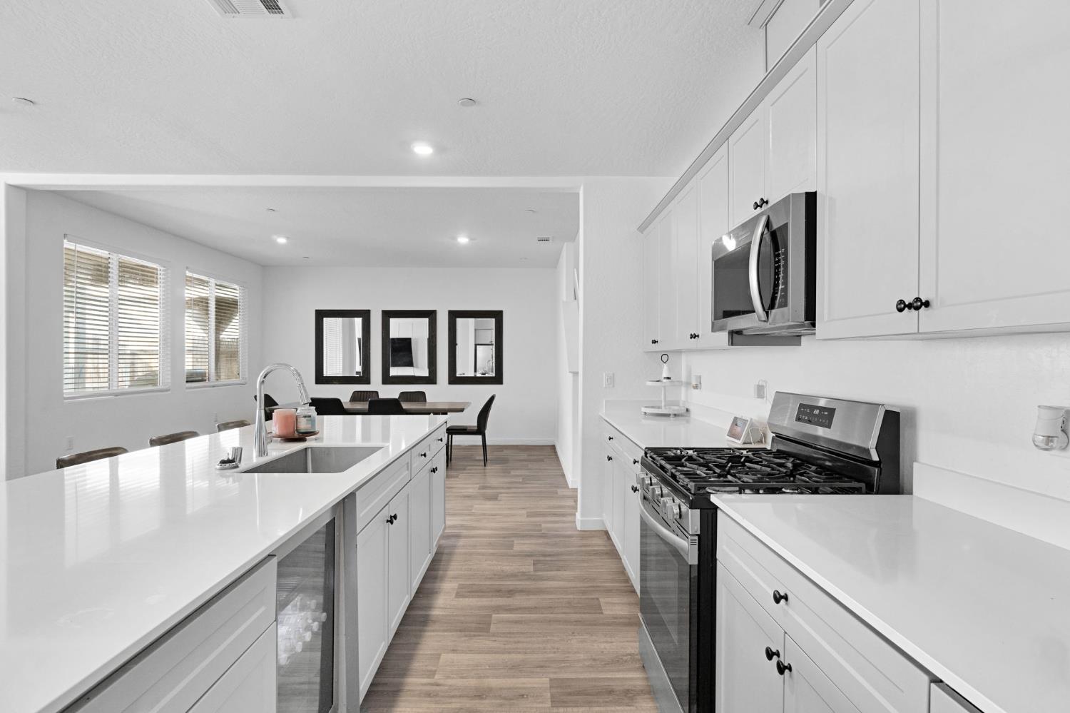 2831 North Redda Road Fresno, CA 93737 - Photo 14 of 41