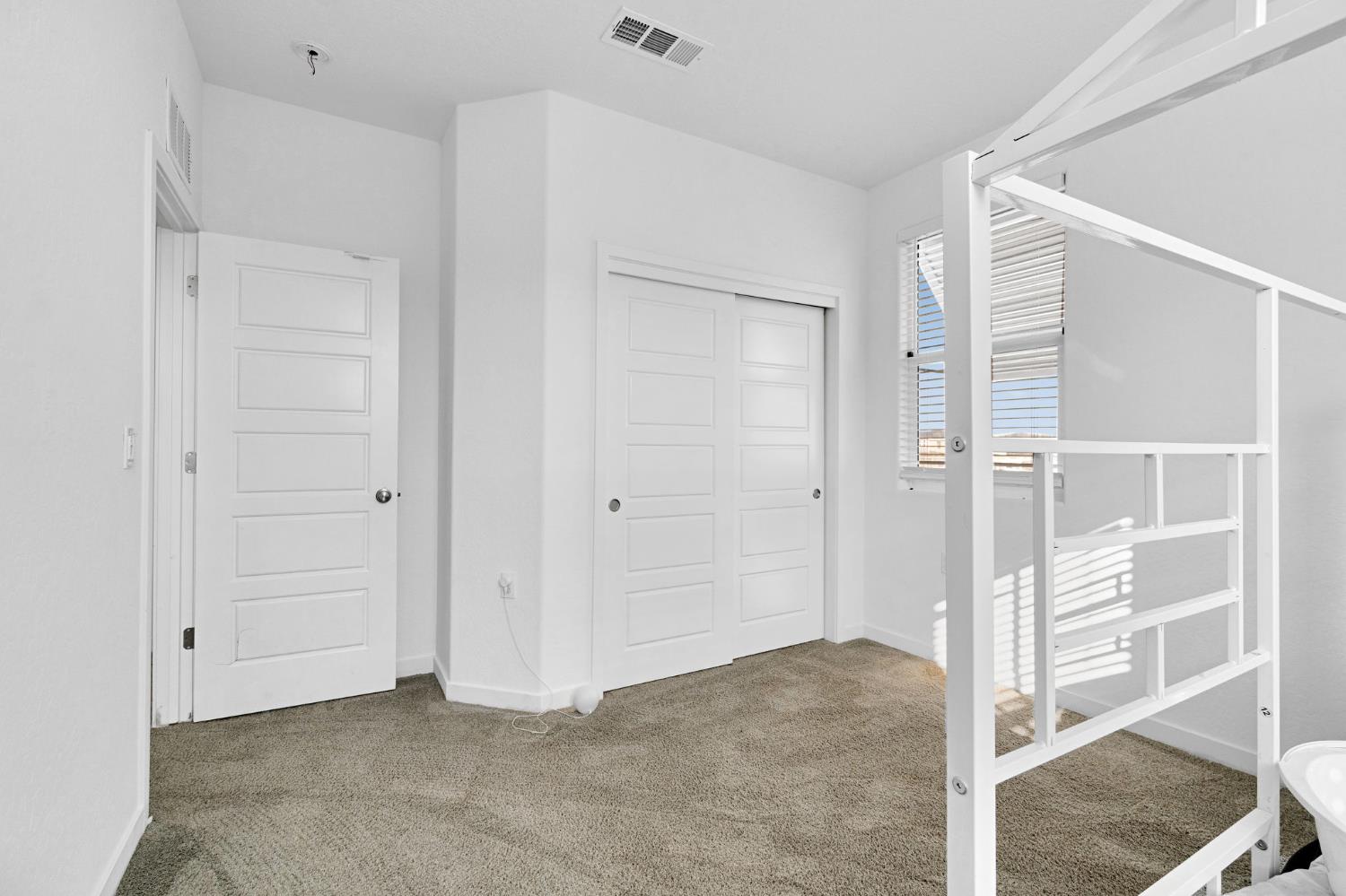 2831 North Redda Road Fresno, CA 93737 - Photo 26 of 41 a view of an empty room