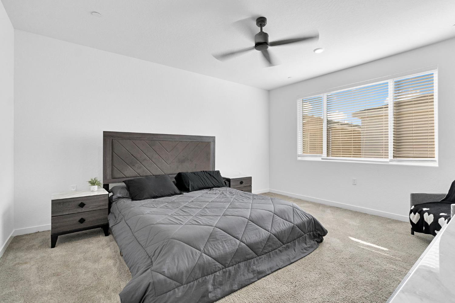 2831 North Redda Road Fresno, CA 93737 - Photo 33 of 42