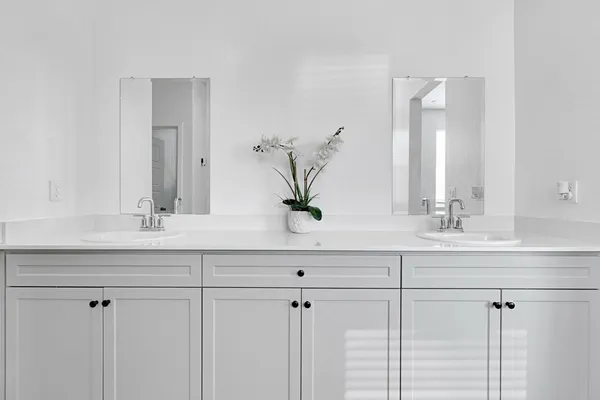 $528,000 | 2831 North Redda Road, Fresno, CA 93737