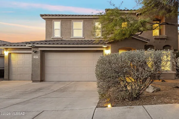 $425,000 | 17237 South Painted Vistas Way, Vail, AZ 85641