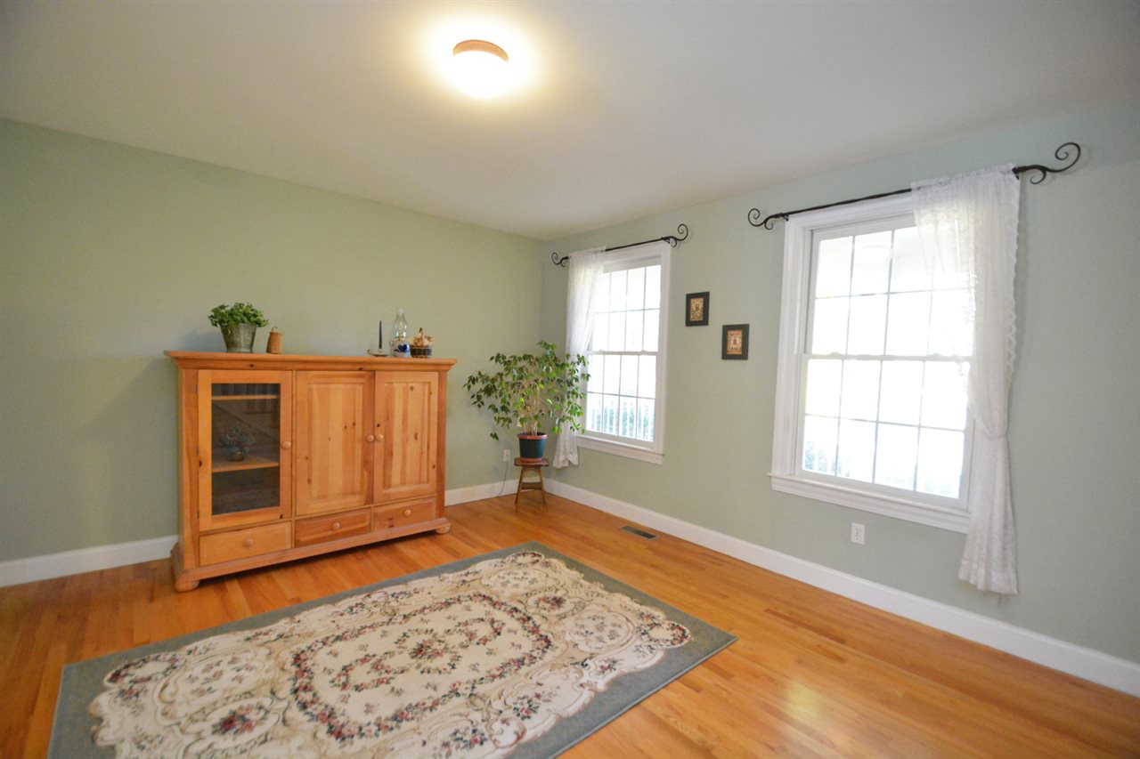 34 Evans Road Madbury, NH 03823 - Photo 17 of 40