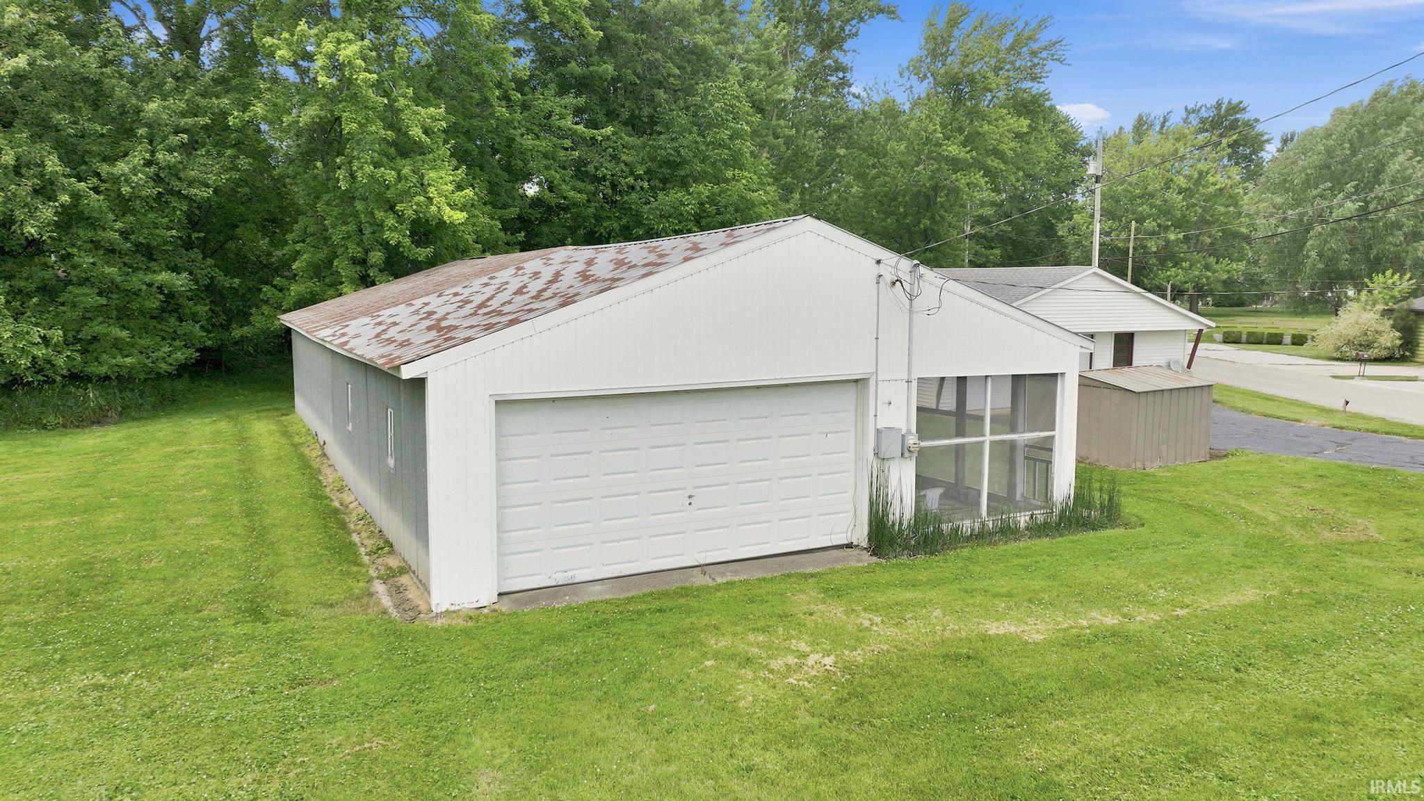 ***** South Maple Street Warsaw, IN 46580 - Photo 2 of 12