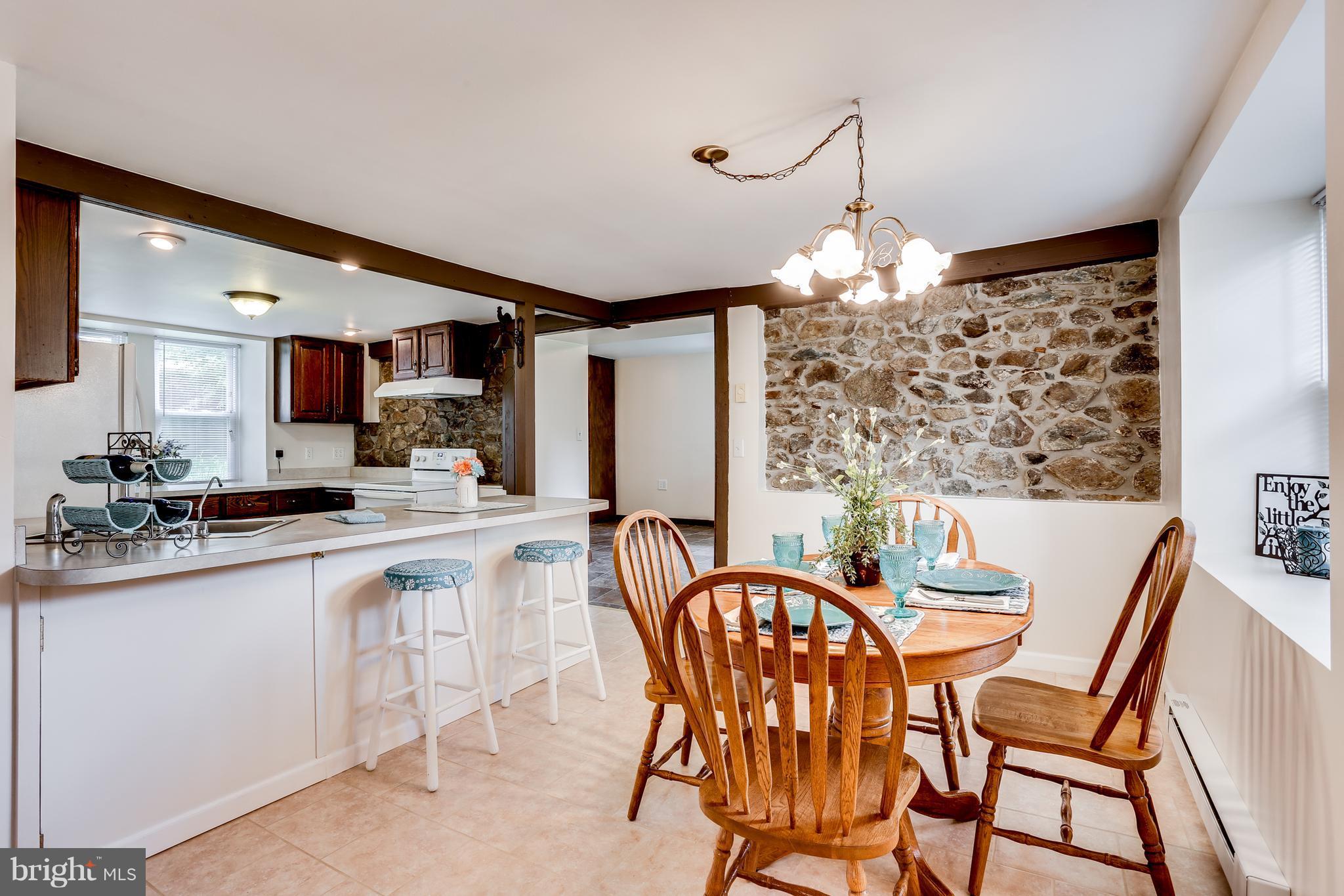 25427 Cascade Road Cascade, MD 21719 - Photo 13 of 30 Spacious Kitchen with Table Space