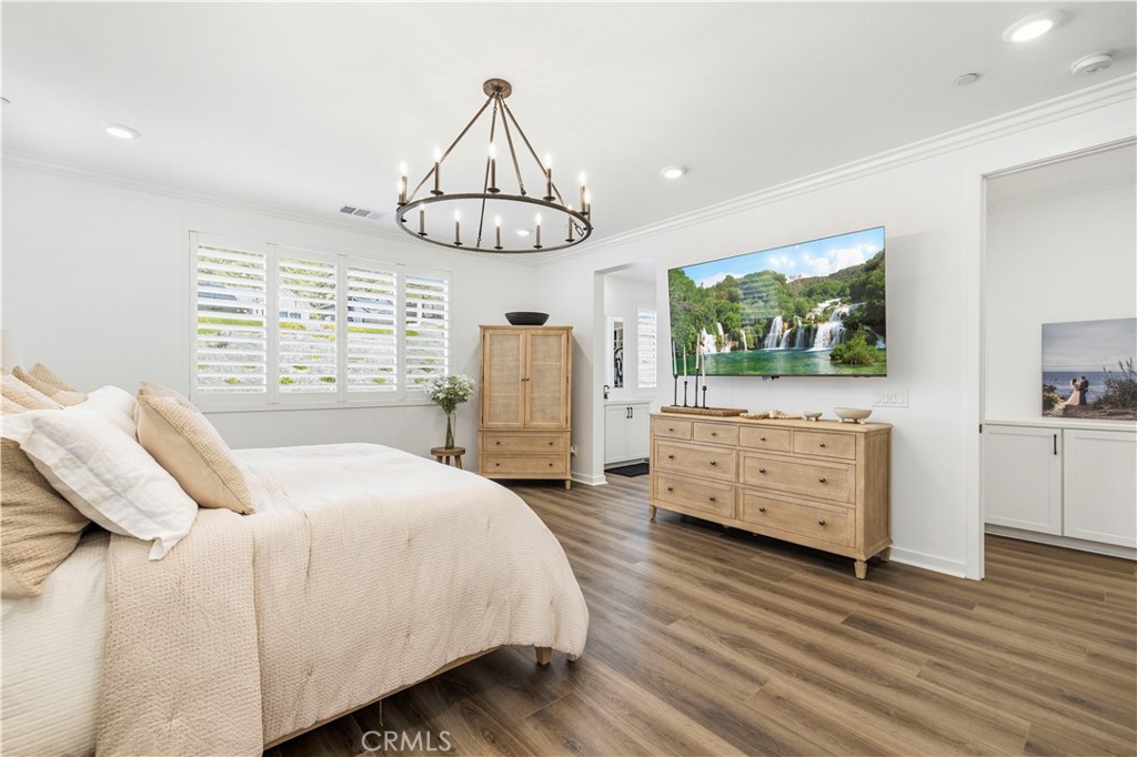 28445 Sunny Ridge Terrace Castaic, CA 91384 - Photo 33 of 74 Primary Bedroom Suite