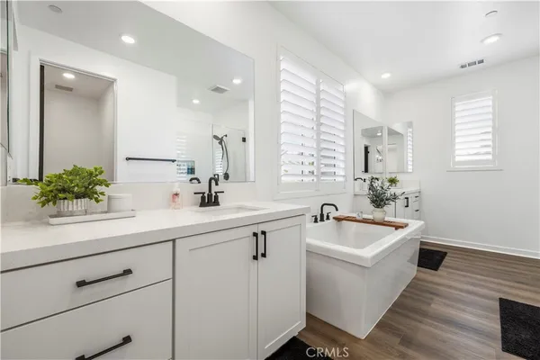 $1,199,000 | 28445 Sunny Ridge Terrace, Castaic, CA 91384