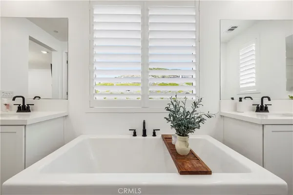$1,199,000 | 28445 Sunny Ridge Terrace, Castaic, CA 91384