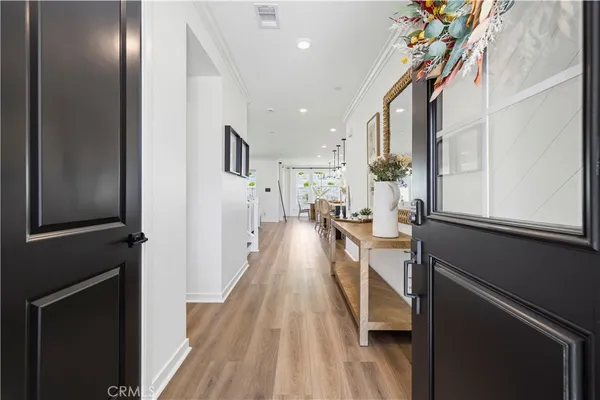 $1,199,000 | 28445 Sunny Ridge Terrace, Castaic, CA 91384