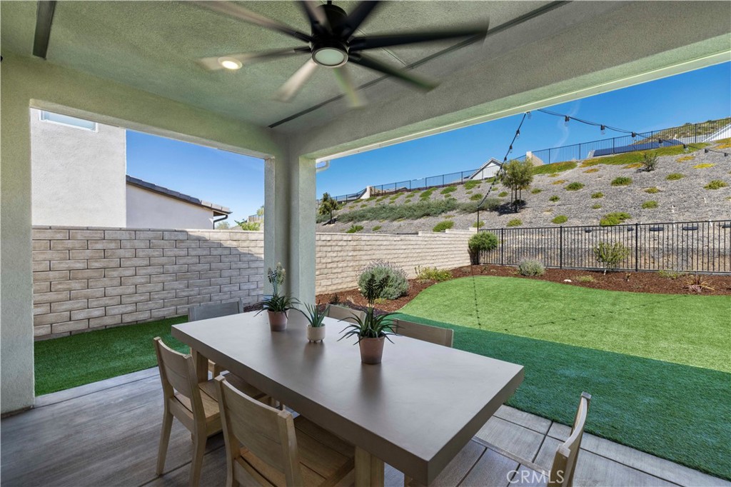 28445 Sunny Ridge Terrace Castaic, CA 91384 - Photo 50 of 74 Outdoor Room