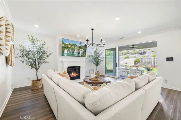 $1,199,000 | 28445 Sunny Ridge Terrace, Castaic, CA 91384