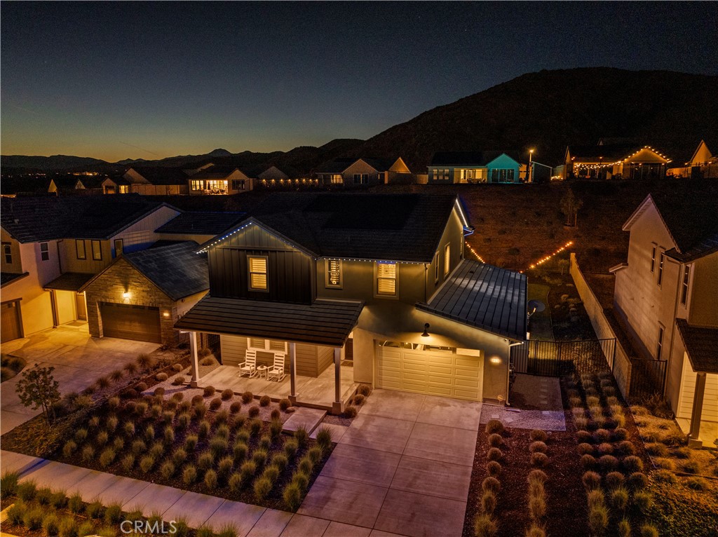 28445 Sunny Ridge Terrace Castaic, CA 91384 - Photo 62 of 74 Night Time Front