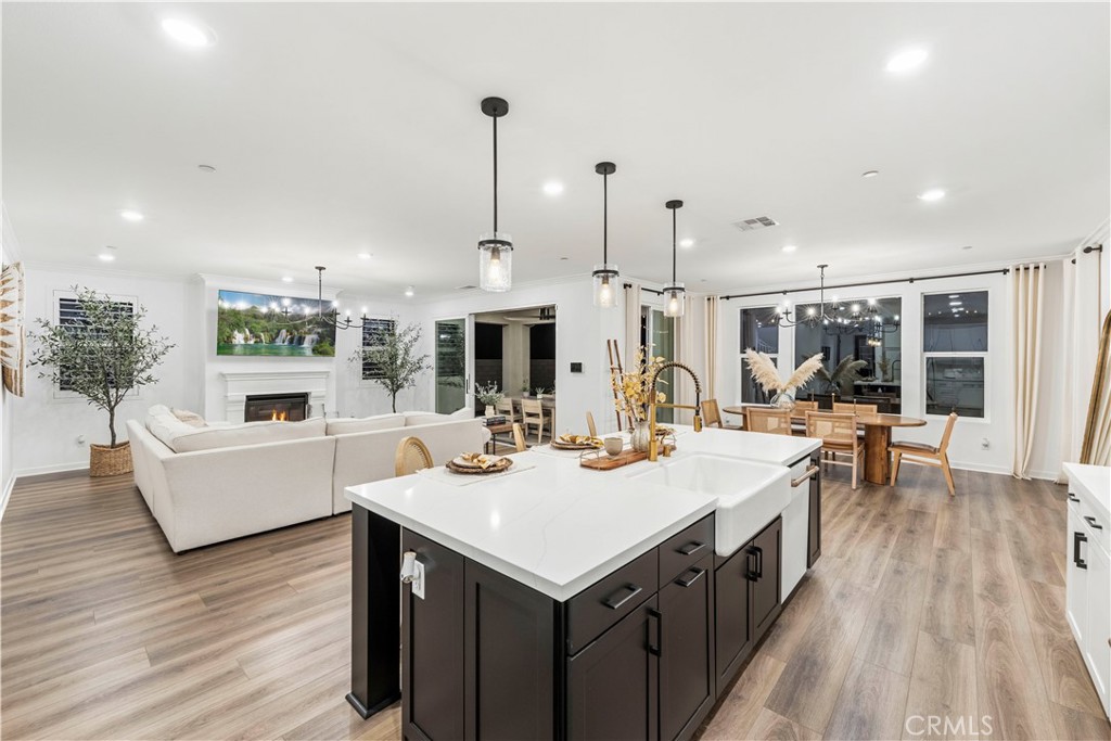 28445 Sunny Ridge Terrace Castaic, CA 91384 - Photo 63 of 74 Interior Night Shot