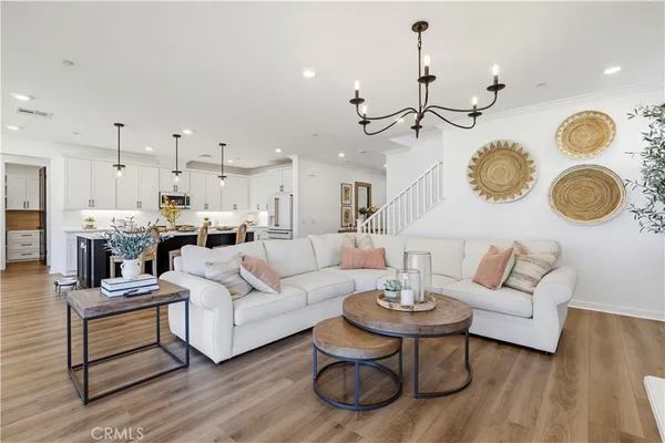 $1,199,000 | 28445 Sunny Ridge Terrace, Castaic, CA 91384